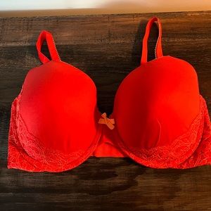 Victoria’s Secret Body by Victoria Perfect Coverage